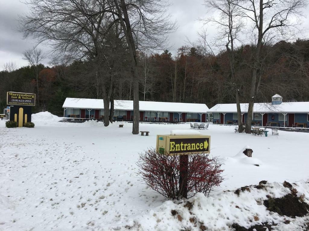 Warrensburg Inn & Suites - 6 Mi To Lake George Exterior foto